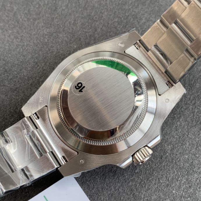 Replica Rolex 5A Quality 3135 Movement 904L Steel 1：1 40mm Noob Factory Submariner Watch