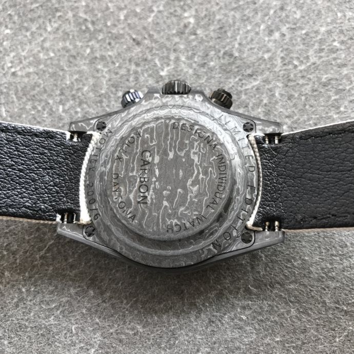 Replica Rolex 5A Quality 7750 Timing Function Movement Carbon Case 1：1 40mm Noob Factory Daytona Watch