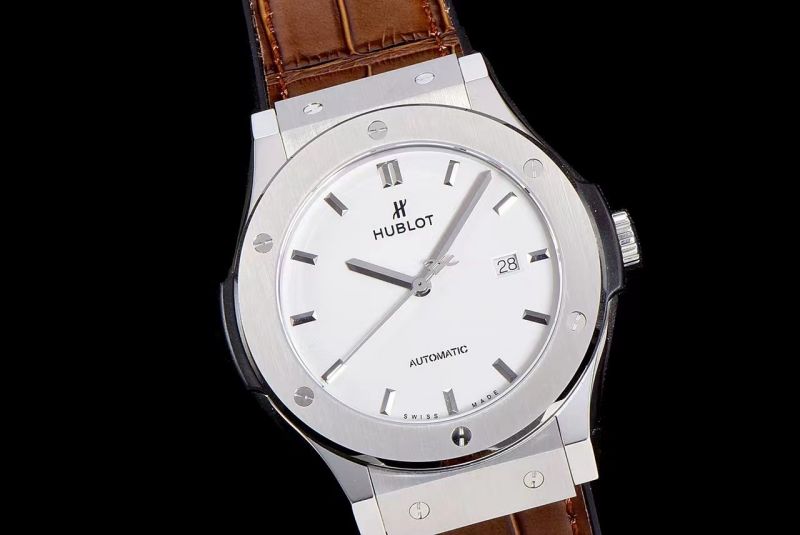 Replica Hublot Watch 5A Quality HUB1110 Clone Movement 45mm 1：1 Noob Factory Classic Fusion Watch