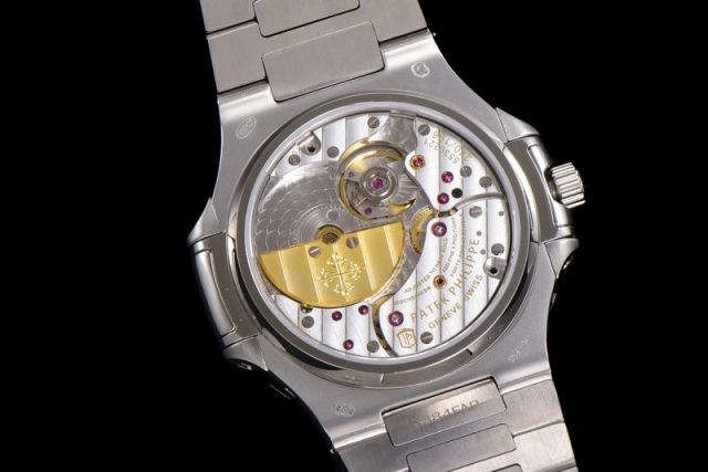 Replica Patek Philippe PP Watch Cal.240 Full Function Movement 5740 Best Quality 1：1 40mm Nautilus Watch
