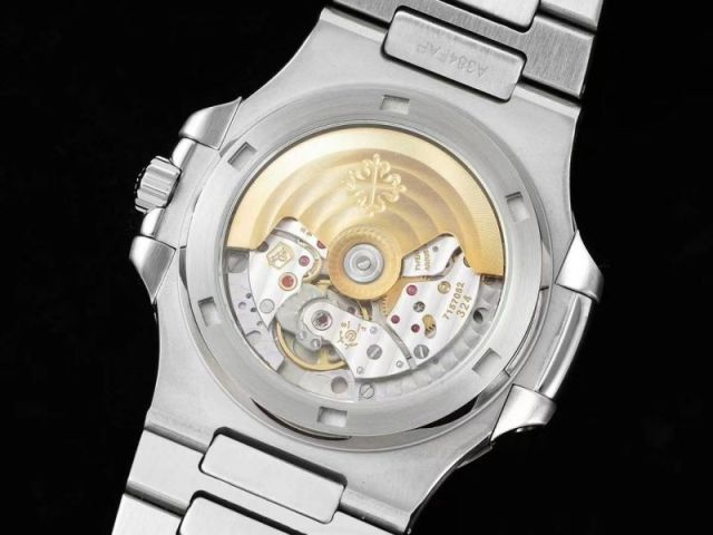 Replica Patek Philippe PP Watch Cal.324 Clone Movement Diamond Best Quality 1：1 42mm Nautilus Watch