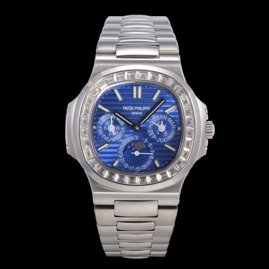 Replica Patek Philippe PP Watch Cal.240 Full Function Movement 5740 Best Quality 1：1 40mm Nautilus Watch
