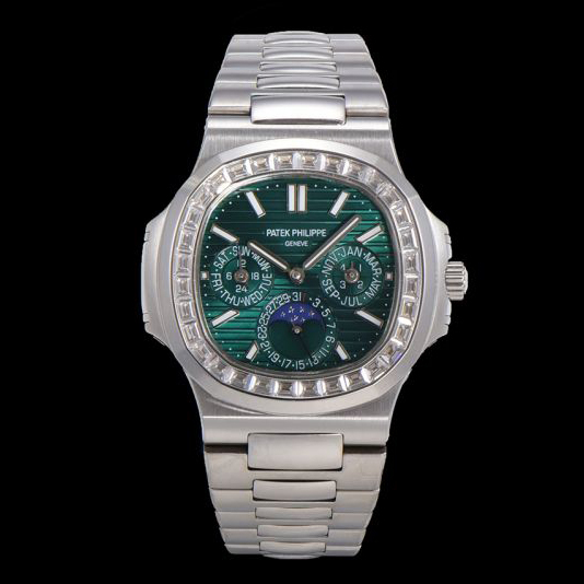 Replica Patek Philippe PP Watch Cal.240 Full Function Movement 5740 Best Quality 1：1 40mm Nautilus Watch