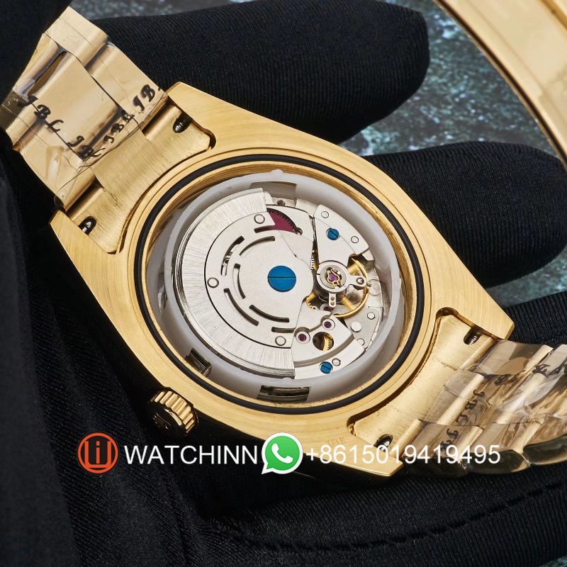 Replica Rolex Watch 3A Quality 2813 Movement 316L Steel Rose Gold 42mm Sky Dweller Watch