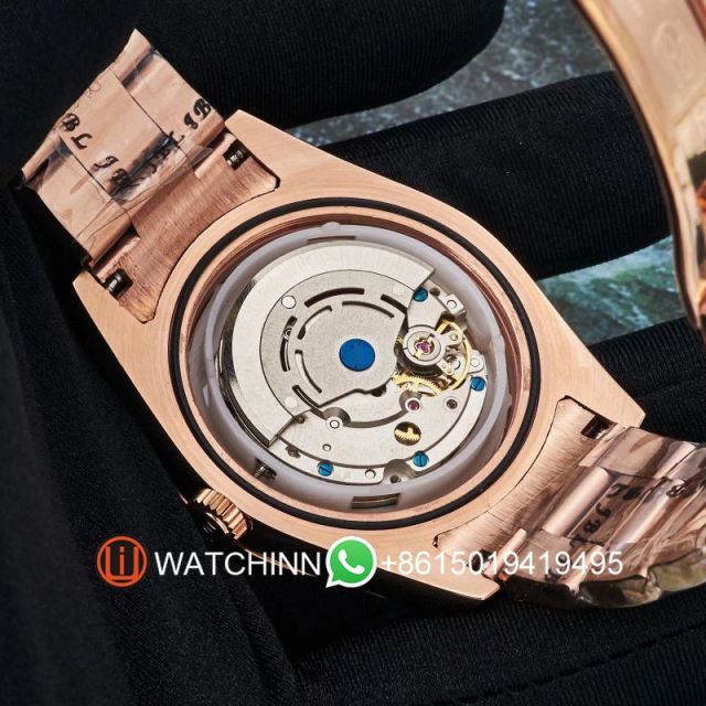 Replica Rolex Watch 3A Quality 2813 Movement 316L Steel Rose Gold 42mm Sky Dweller Watch