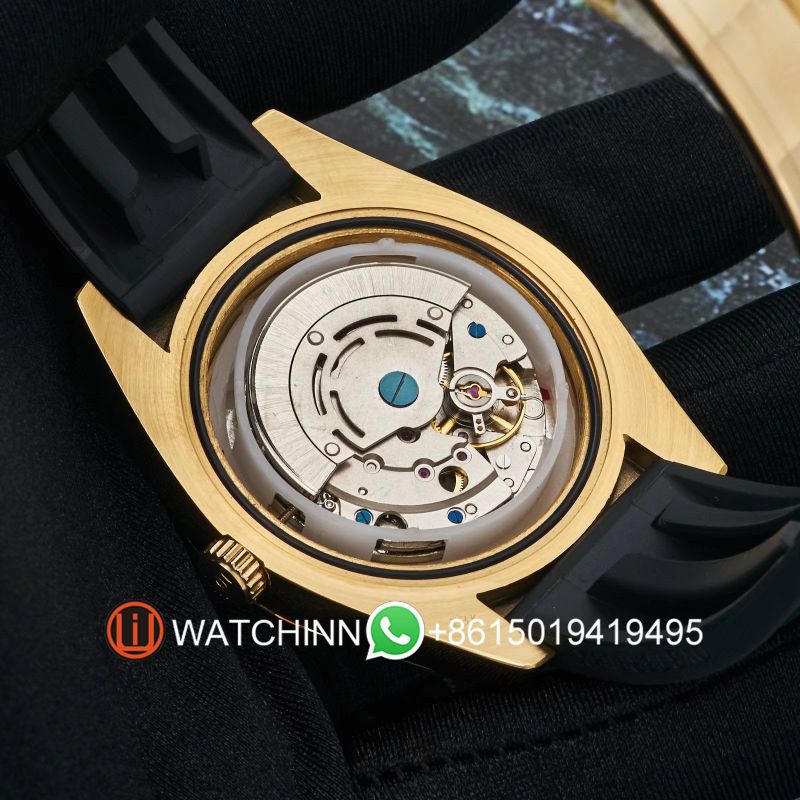 Replica Rolex Watch 3A Quality 2813 Movement 316L Steel Yellow Gold 42mm Sky Dweller Watch