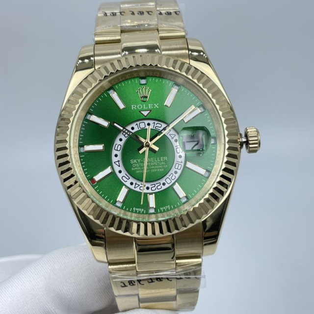 Replica Rolex Watch 3A Quality 2813 Movement 316L Steel Yellow Gold 42mm Sky Dweller Watch