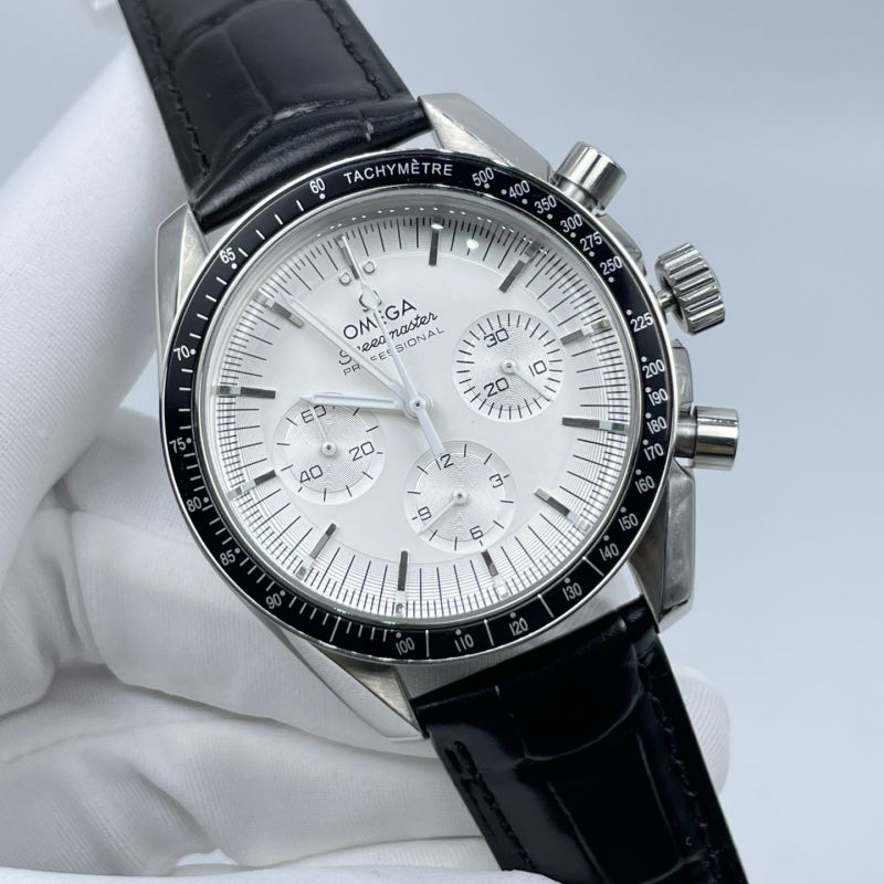 Replica Omega Watch 3A Quality Swiss Quartz Movement 316L Steel 43mm AAA Speedmaster Watch