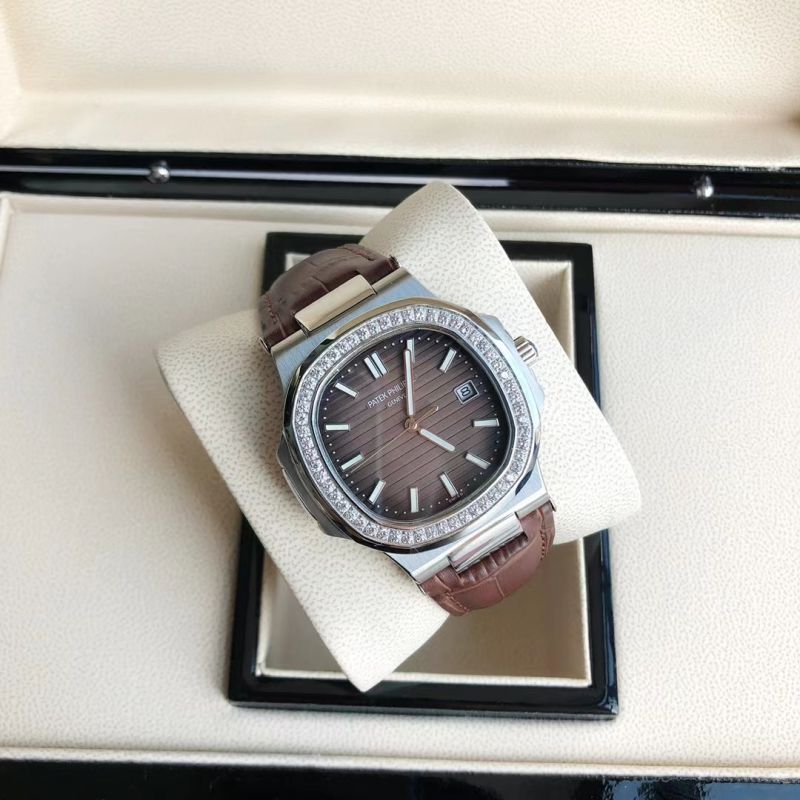 Replica Patek Philippe PP Citizen Movement 5711 AAA+ Quality 41mm Nautilus Watch