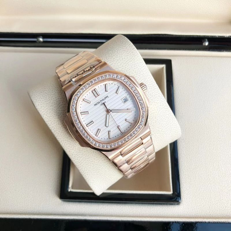Replica Patek Philippe PP Citizen Movement 5711 AAA+ Quality 41mm Nautilus Watch
