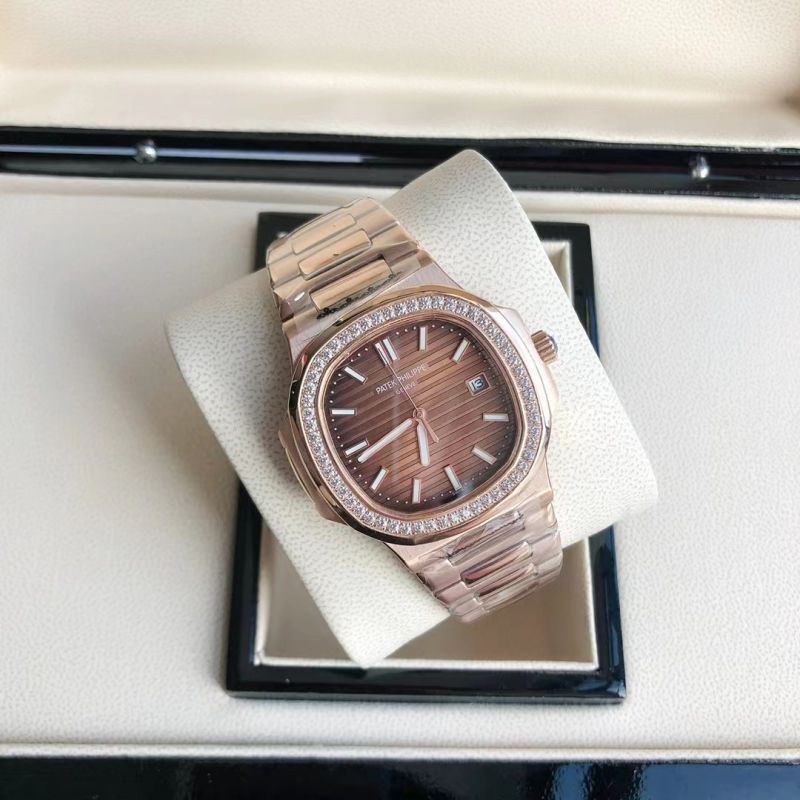 Replica Patek Philippe PP Citizen Movement 5711 AAA+ Quality 41mm Nautilus Watch