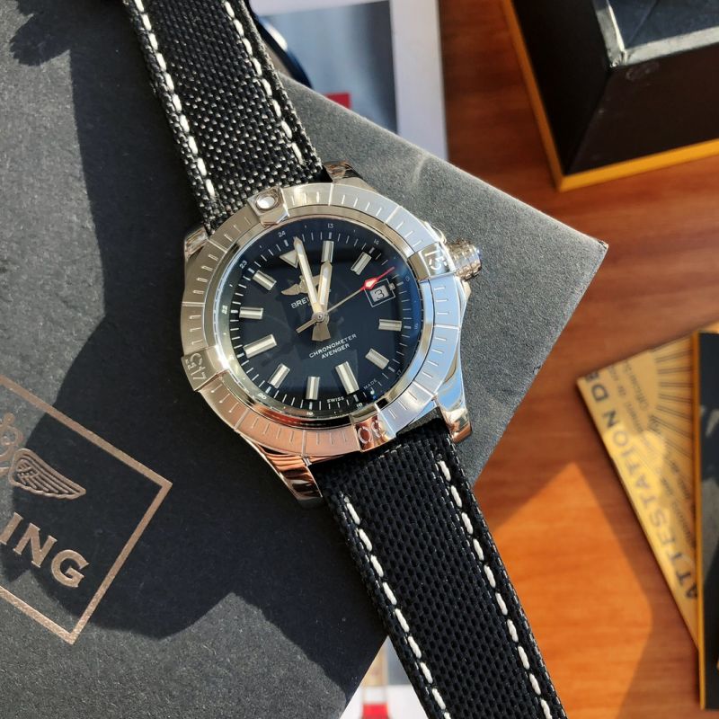 Replica Breitling 5A Quality 2824 Movement Stainless Steel Waterproof 1：1 45mm AVENGER Watch