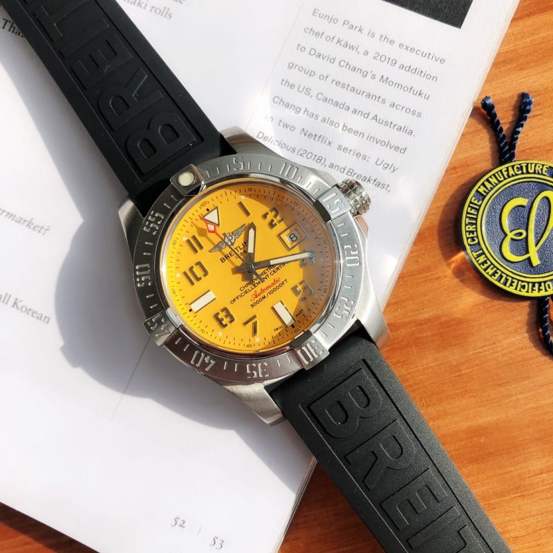 Replica Breitling 5A Quality 2824 Movement Stainless Steel Waterproof 1：1 45mm AVENGER Watch