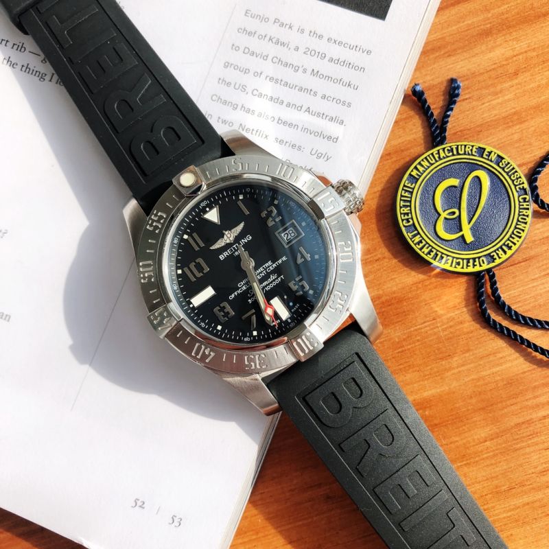 Replica Breitling 5A Quality 2824 Movement Stainless Steel Waterproof 1：1 45mm AVENGER Watch