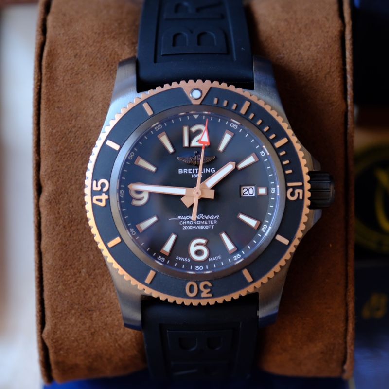 Replica Breitling 5A Quality 2824 Movement Stainless Steel Waterproof 1：1 42mm SUPEROCEAN Watch