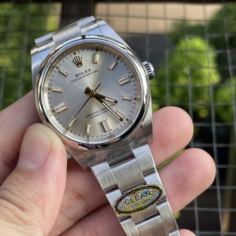Replica Rolex Watch 5A Quality 3230 Clone Movement 904L Steel 1：1 36mm Clean Factory 126000 Oyster Perpetual Watch