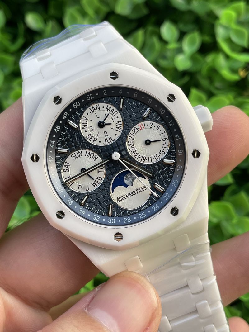 Replica Audemars Piguet 5A Quality AP Watch Cal.5134 Clone Movement 41mm Ceramic Case 26579CB Royal Oak Offshore