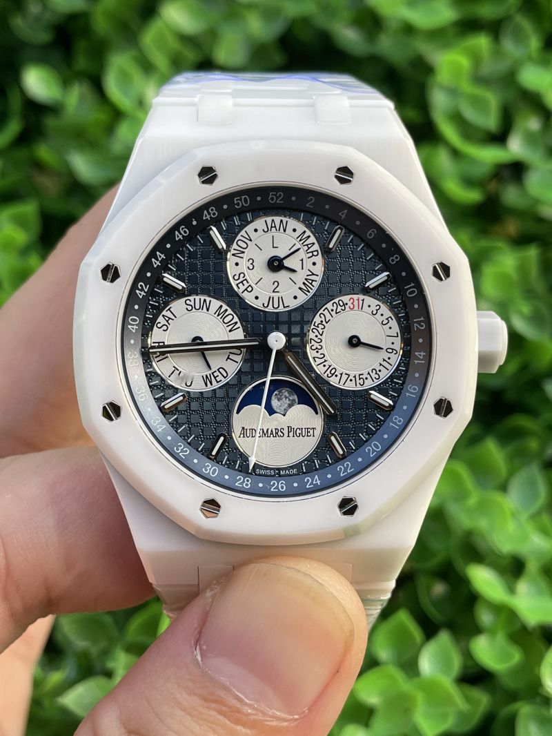 Replica Audemars Piguet 5A Quality AP Watch Cal.5134 Clone Movement 41mm Ceramic Case 26579CB Royal Oak Offshore