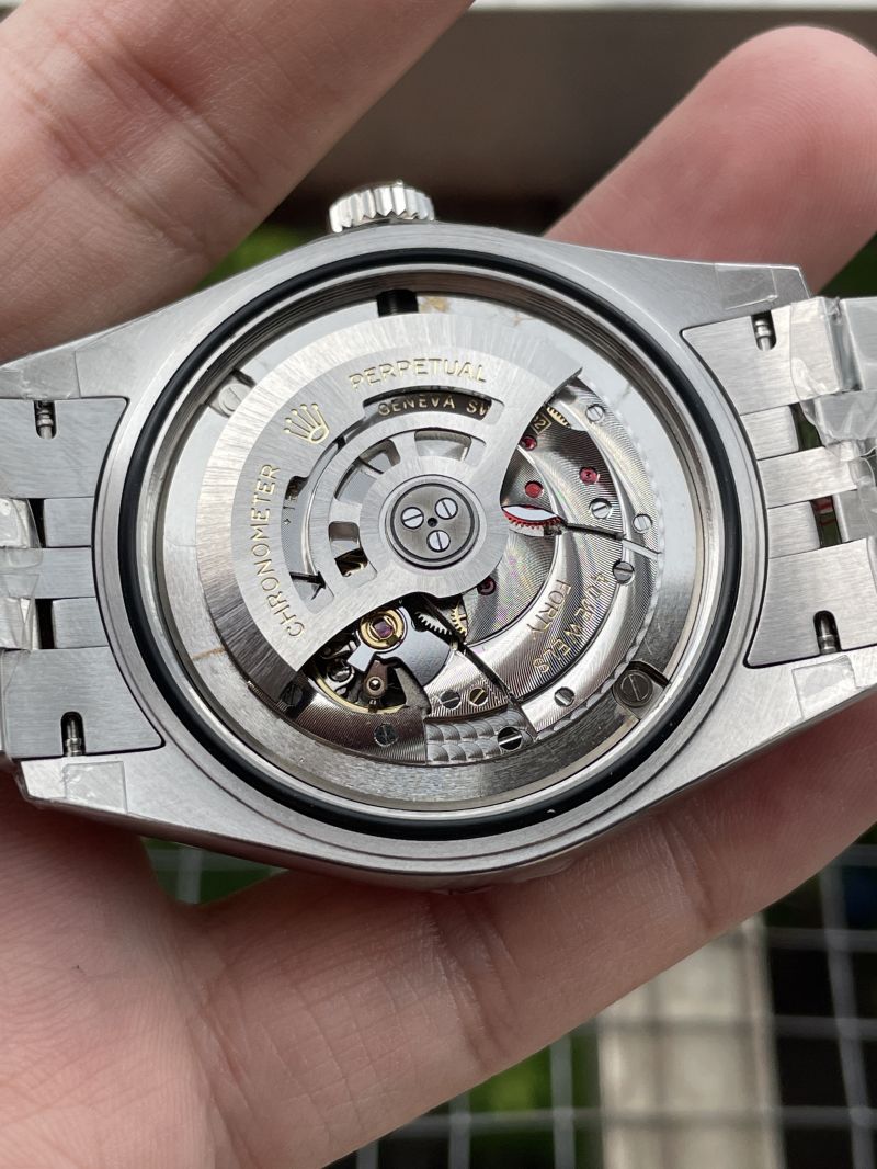Replica Rolex Watch 5A Quality 9002 Clone Movement 904L Steel 1：1 42mm Noob Factory 336934 Sky Dweller Watch