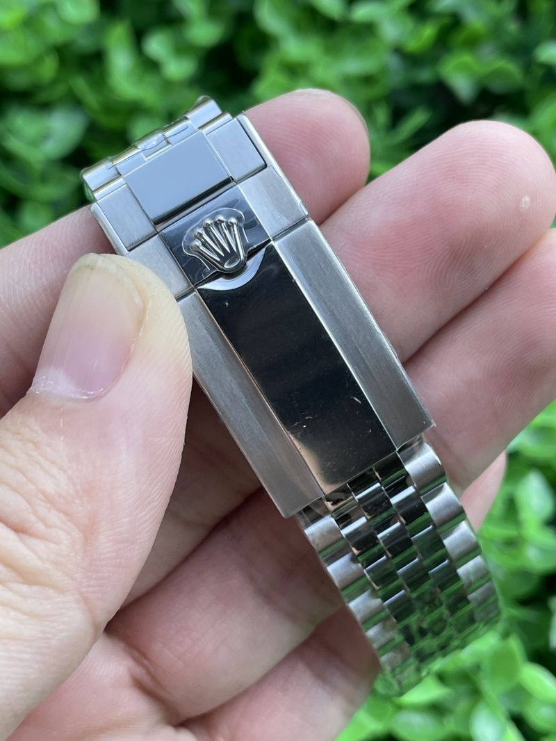 Replica Rolex 5A Quality 3135 Movement 904L Steel 1：1 40mm Noob Factory 116610LV Submariner Watch