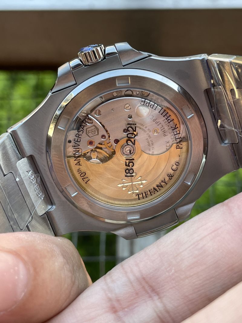 Replica Patek Philippe PP Cal.324 Clone Movement 5711 5A Quality 41mm Tiffiny Nautilus Watch