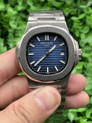 Replica Patek Philippe PP 2813 Movement 5711 AAA Quality 41mm Nautilus Watch