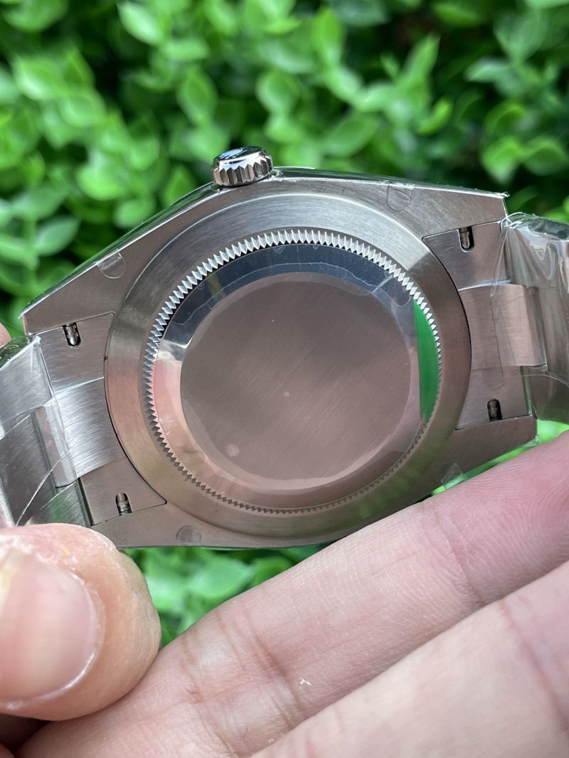 Replica Rolex Watch 5A Quality 3230 Movement 904L Steel 41mm EW Factory Oyster Perpetual Watch