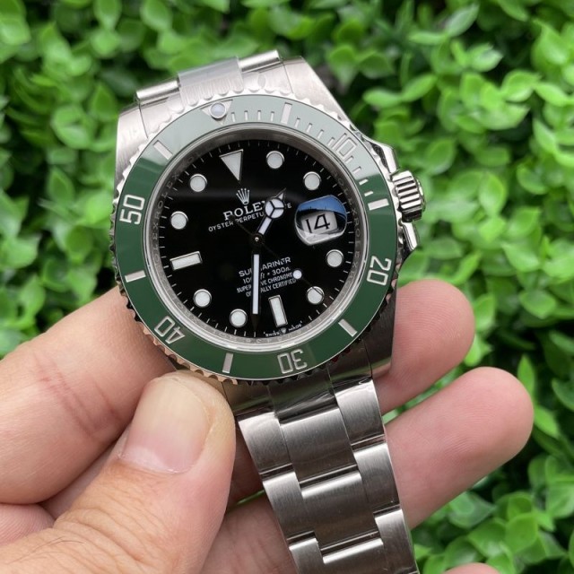 Replica Rolex Watch 3230 Movement 904L Steel 41mm 1:1 EW Factory 126610LV Submariner Watch