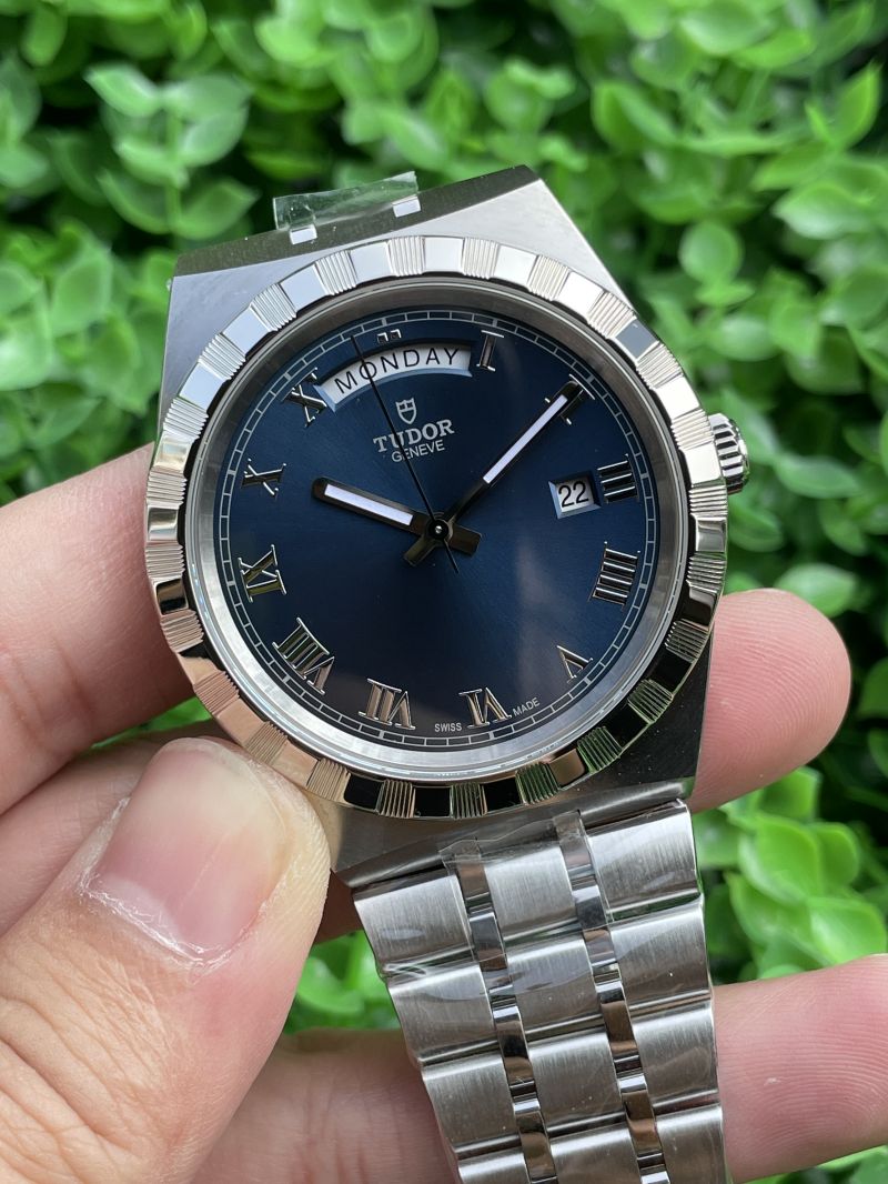 Replica Tudor Watch 5A Quality 2824 Movement Steel Noob Factory 1：1 41mm Royal Series Watch