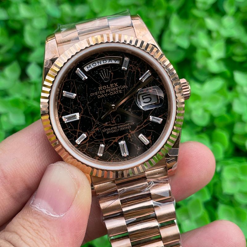 Replica Rolex Watch Clone 3255  Movement 5A Quality VR Factory 40mm Daydate Gold Watch