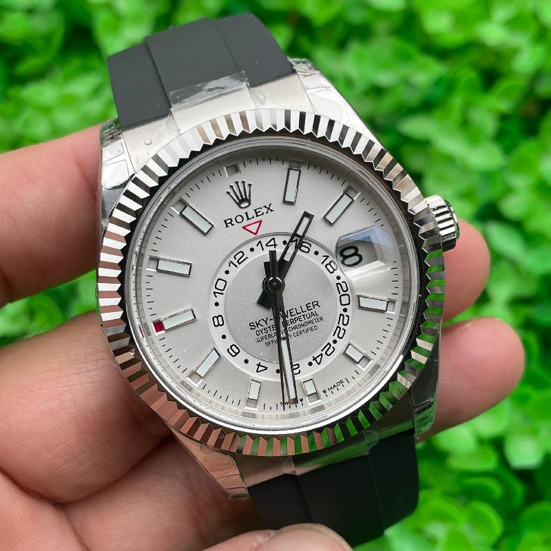 Replica Rolex Watch 5A Quality 9001 Clone Movement 904L Steel 1：1 42mm Noob Factory  Sky Dweller Watch
