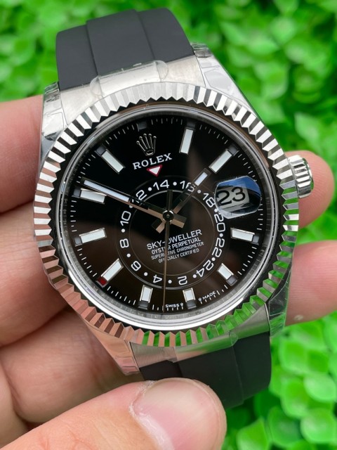 Replica Rolex Watch 5A Quality 9001 Clone Movement 904L Steel 1：1 42mm Noob Factory  Sky Dweller Watch