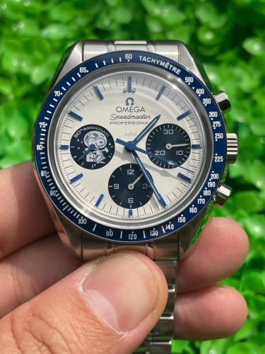 Replica Omega 5A Quality 9920 Timing Clone Movement Steel Steel 1：1 44mm Copy Speedmaster Watch