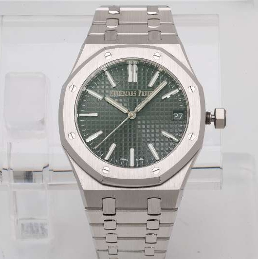Replica Audemars Piguet 5A Quality AP Watch VS Factory 4302 Clone Movement 41mm Steel Case 15500 Royal Oak Offshore