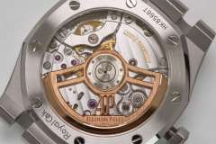 Replica Audemars Piguet 5A Quality AP Watch VS Factory 4302 Clone Movement 41mm Steel Case 15500 Royal Oak Offshore