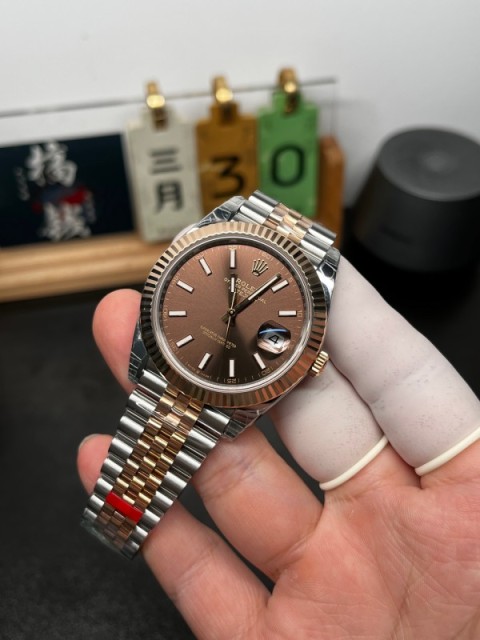Replica Rolex Watch 5A Quality 3235 Clone Movement 904L Steel 1：1 41mm VS Factory 126334 Datejust Watch