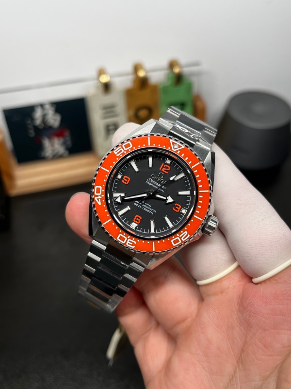 Replica Omega 5A Quality 2824 Clone Movement Stainless Steel 1：1 43.5mm Planet Ocean VS Factory Seamaster 600m Watch