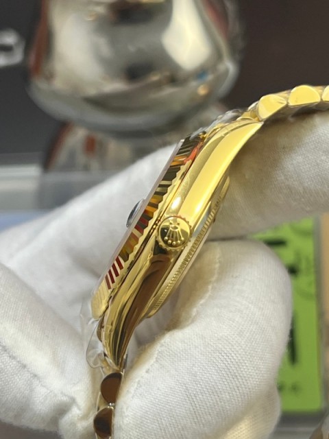 Replica Rolex Watch Clone 3255  Movement 5A Quality VS Factory 40mm Daydate Watch