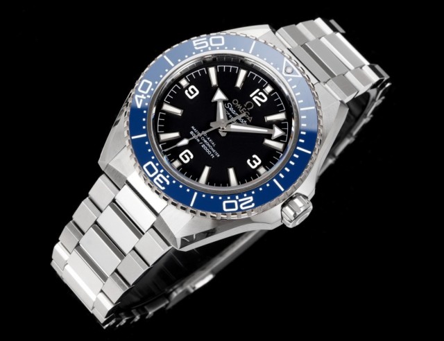 Replica Omega 5A Quality 2824 Clone Movement Stainless Steel 1：1 43.5mm Planet Ocean VS Factory Seamaster 600m Watch