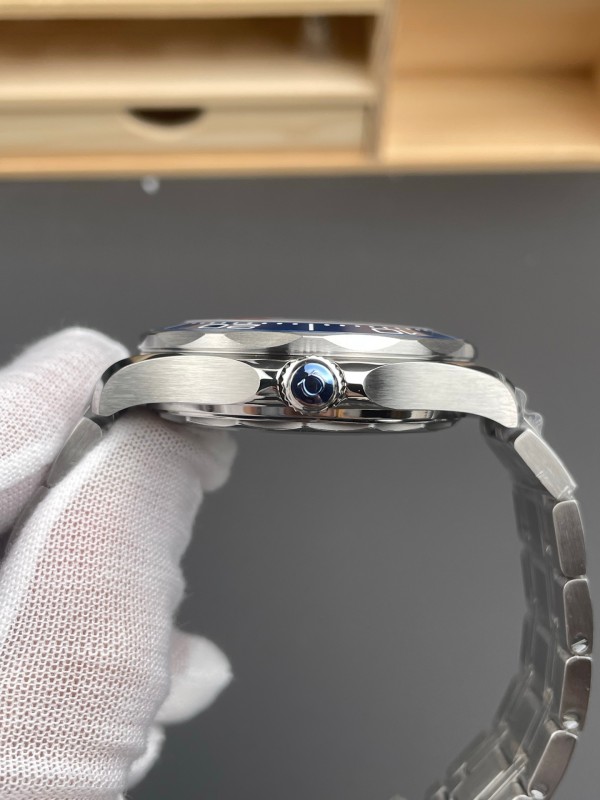 Replica Omega 5A Quality 8800 Movement Stainless Steel 1：1 42mm VS Factory Seamaster 300m Watch