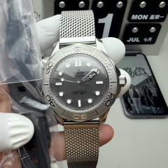 Replica Omega 5A Quality 8806 Clone Movement Titanium Steel 1：1 42mm 007 No Time To Die Seamaster  Watch