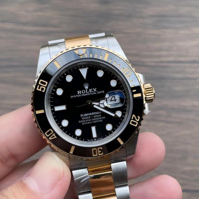 Replica Rolex  Watch 3235 Movement 5A Quality 904L Steel Sapphire Glass vs Factory 41mm Submariner Watch