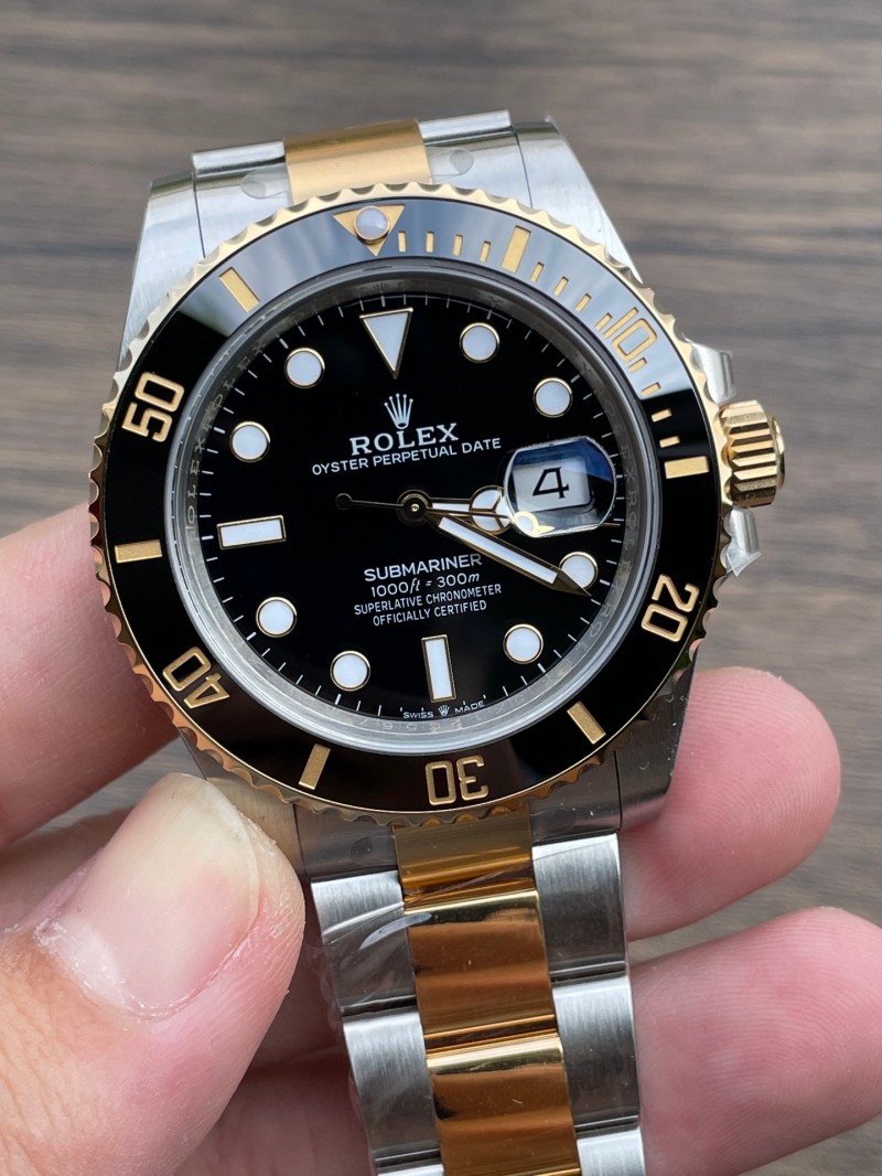Replica Rolex  Watch 3235 Movement 5A Quality 904L Steel Sapphire Glass vs Factory 41mm Submariner Watch