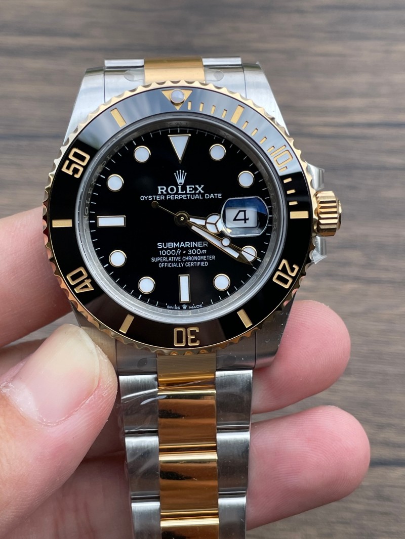 Replica Rolex  Watch 3235 Movement 5A Quality 904L Steel Sapphire Glass vs Factory 41mm Submariner Watch