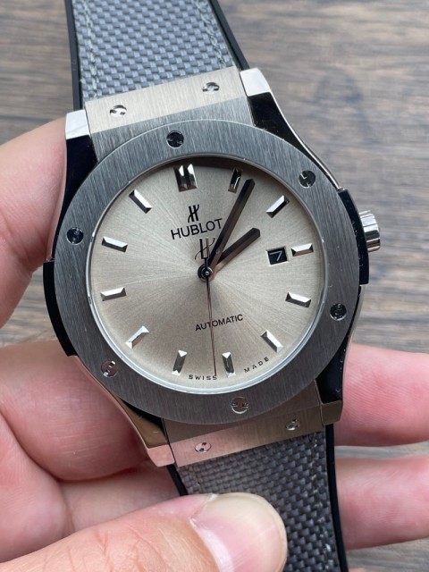 Replica Hublot Watch 3A Quality 2813 Movement 42mm  Classic Fusion Watch