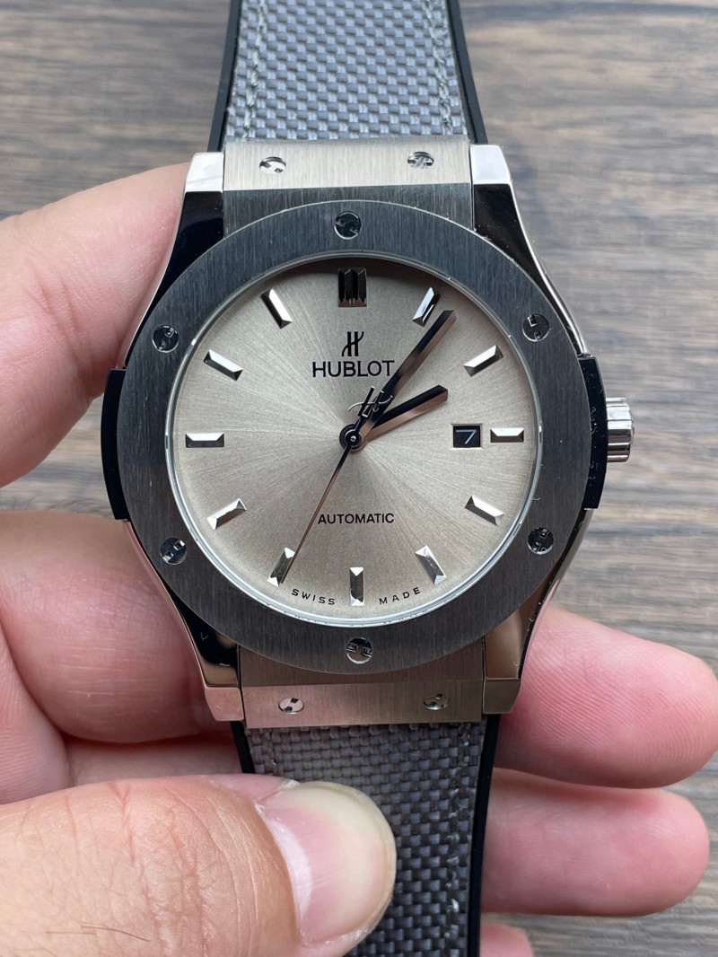Replica Hublot Watch 3A Quality 2813 Movement 42mm  Classic Fusion Watch