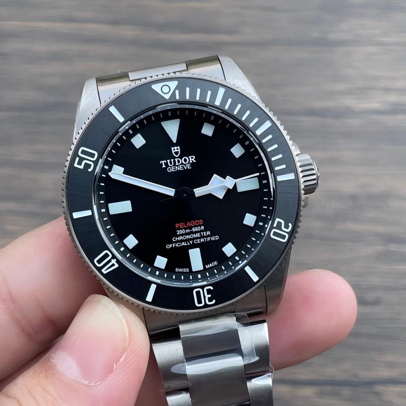 Replica Tudor Titanium Watch 5A Clone Quality 2824 Movement Steel  1：1 ZF Factor 39mm Tudor Watch