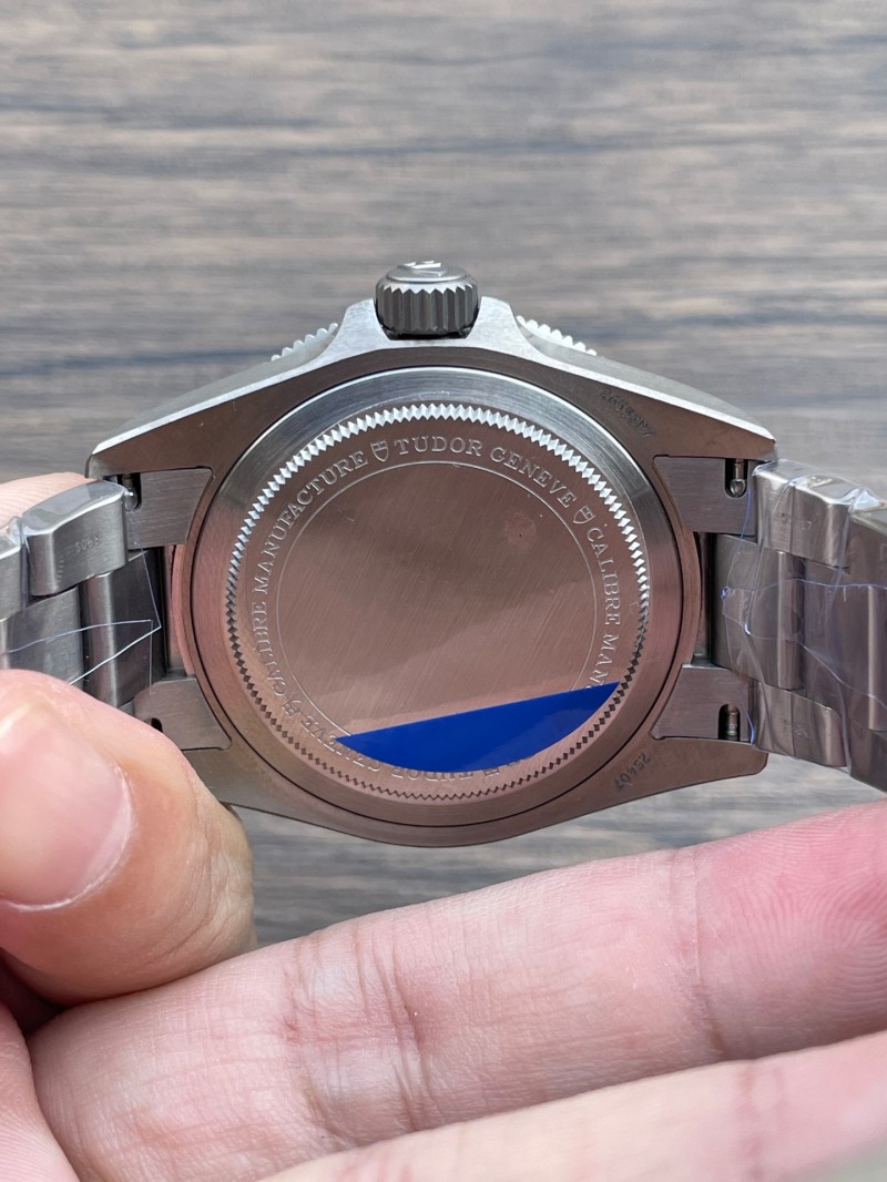 Replica Tudor Titanium Watch 5A Clone Quality 2824 Movement Steel  1：1 ZF Factor 39mm Tudor Watch