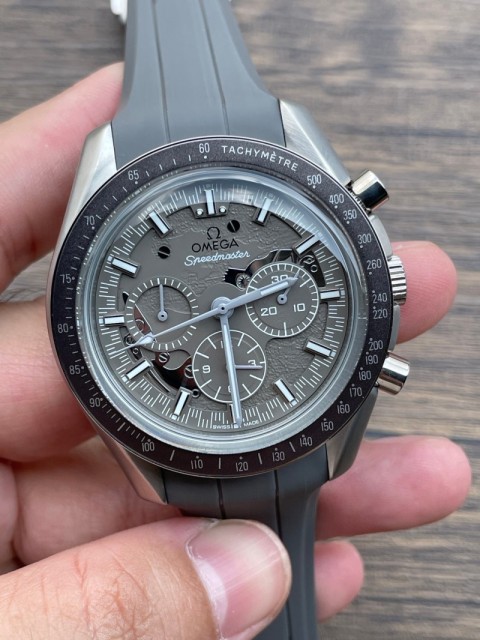 Replica Omega 3A Quality Quartz Movement 1：1 43mm Copy Speedmaster Watch