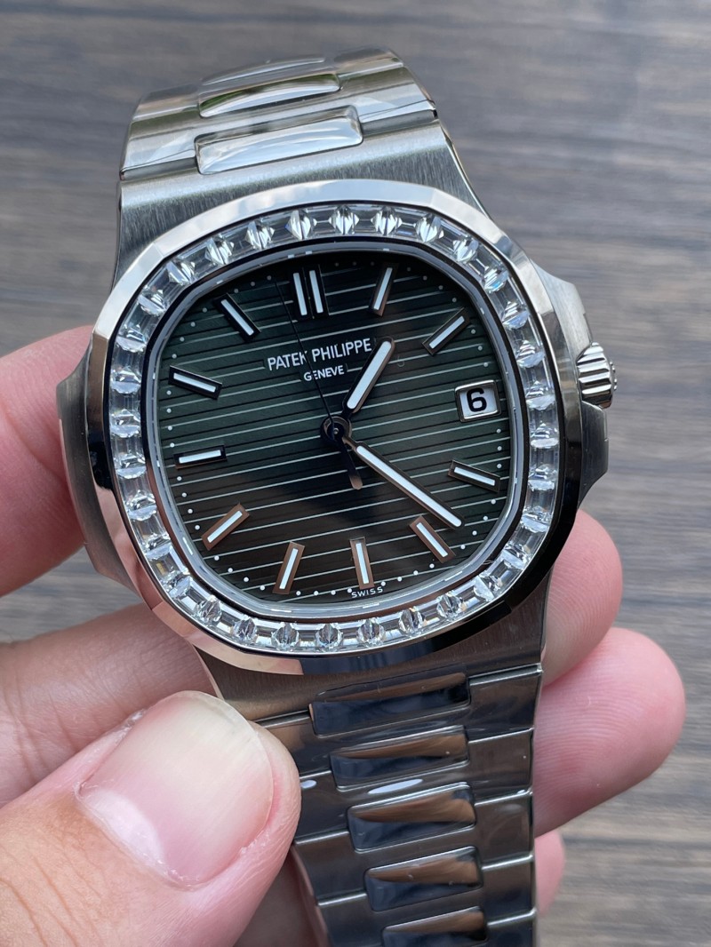 Replica Patek Philippe Cal.324 Movement 5711 Diamond 5A Quality DDF Factory 40mm Watch